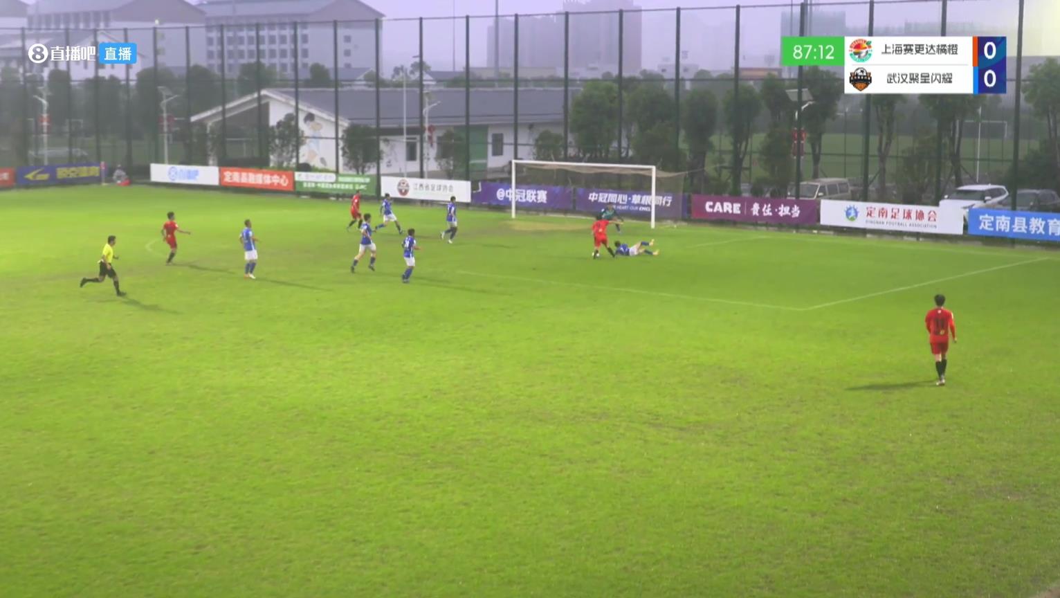 員工瘋狂助攻老板！58歲老板朱駿中冠替補(bǔ)完成絕殺