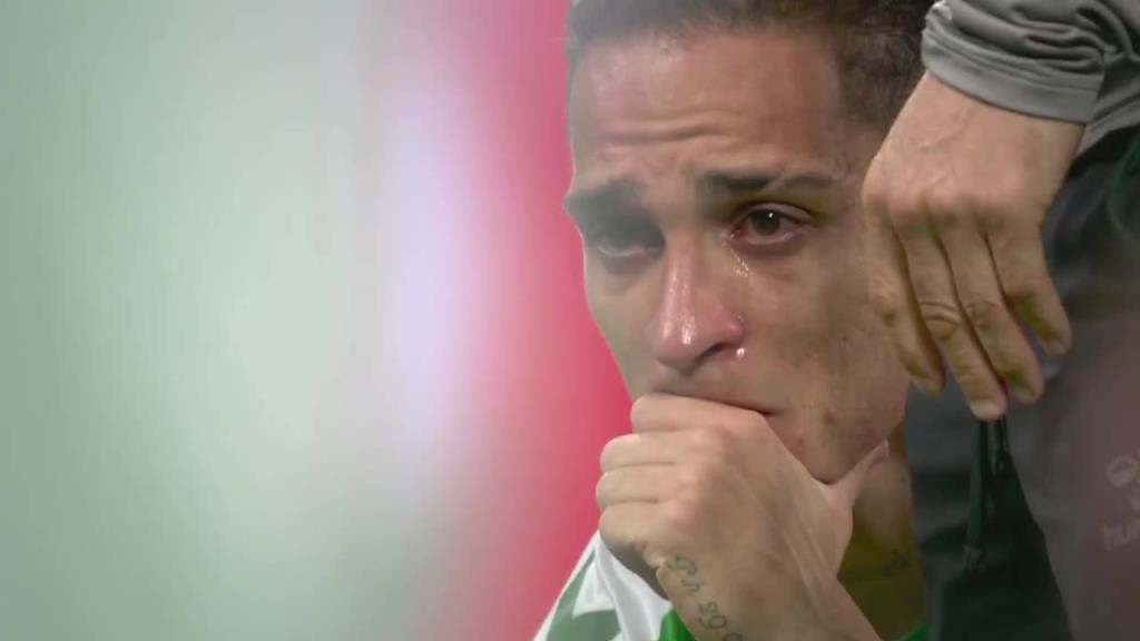 圓神落淚！無緣歐協(xié)聯(lián)冠軍安東尼淚灑賽場(chǎng)！